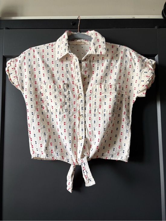 Sim & Sam Tops - Sim & Sam Cream Button-Up Top with Red & Navy Dot Accents